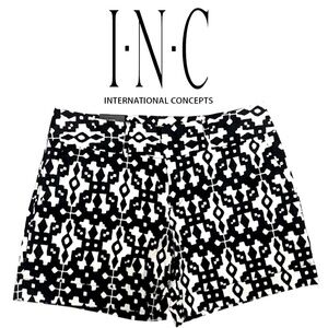 I.N.C International Concepts Dressy Casual Shorts Pockets & Stretch Size 4 NWT